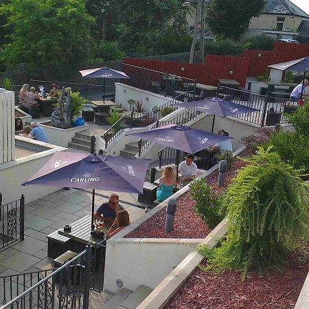The Fountain Inn Hendy Ngoại thất bức ảnh